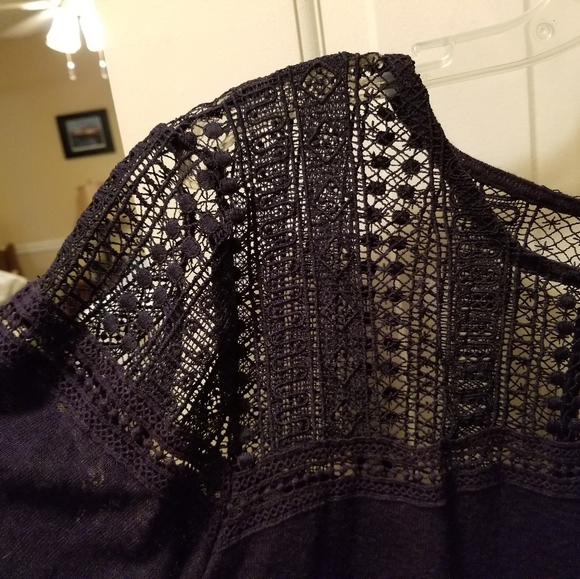 Top - Picture 5 of 5